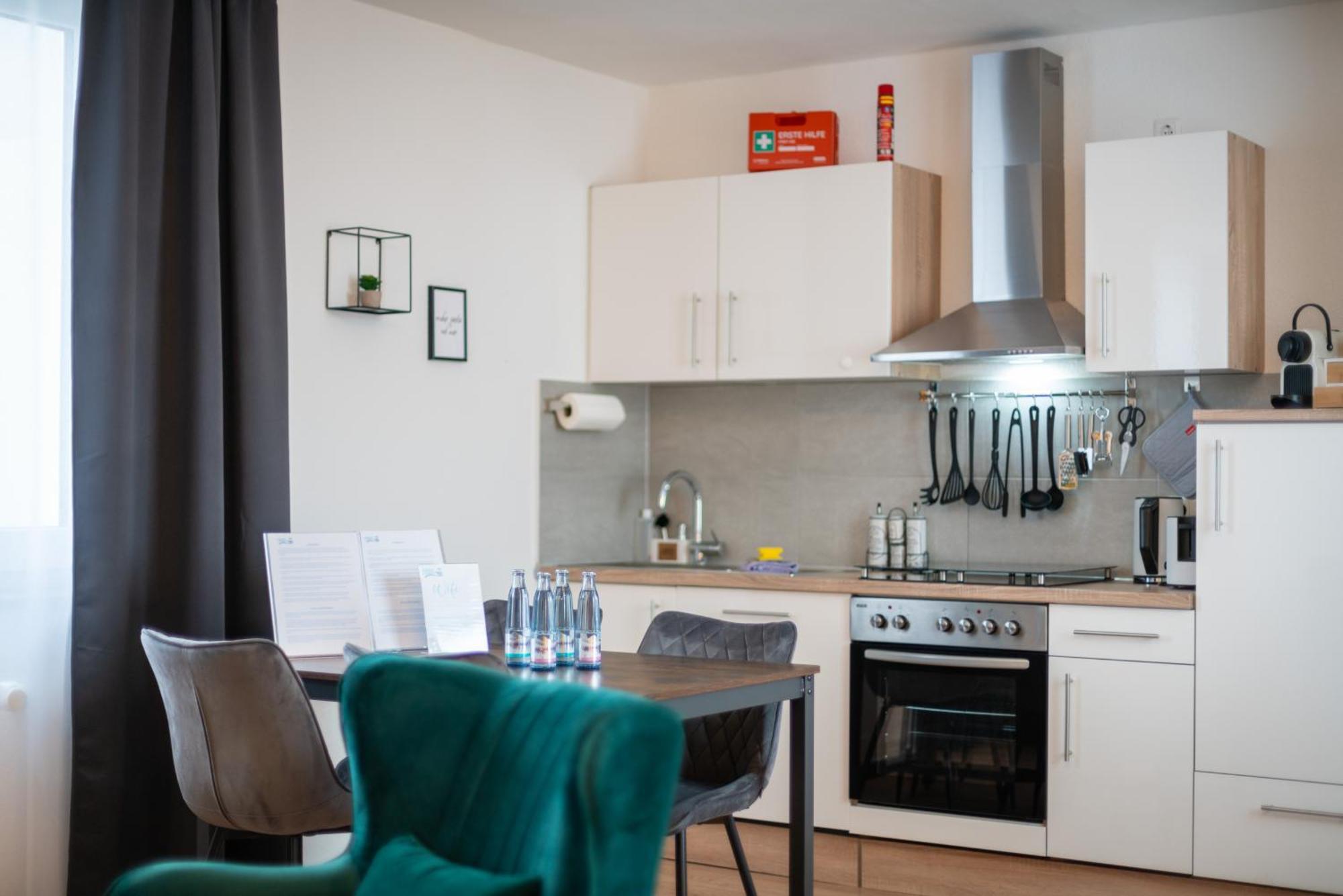 Free Living - City Design Apartments, Zentrum, Outlet, Balkon, Kueche 沃尔夫 外观 照片